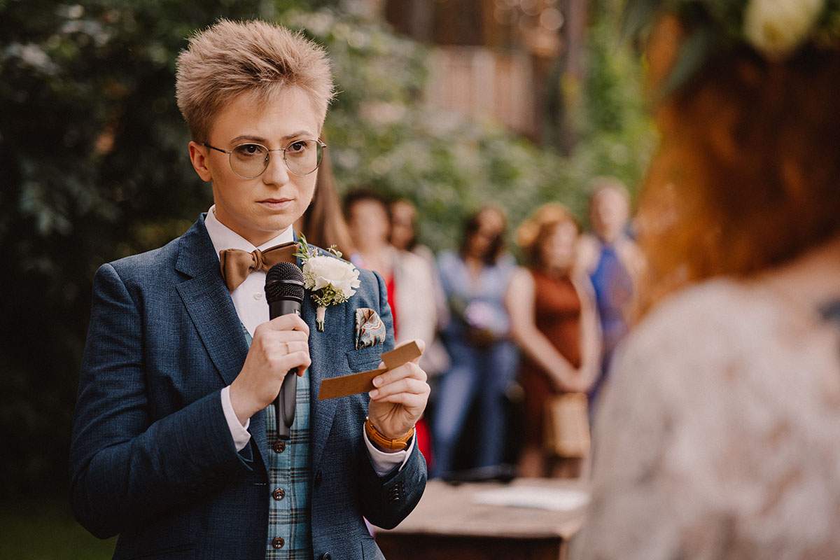 Humanistyczny ślub LGBT - Ślub humanistyczny, czyli jaki?  ajemstories.com
