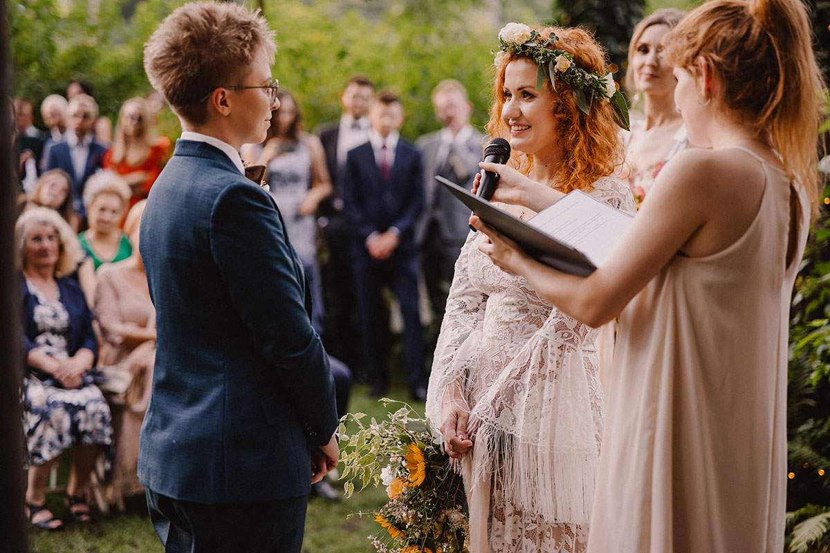 Humanistyczny ślub LGBT - Ślub humanistyczny, czyli jaki?  ajemstories.com