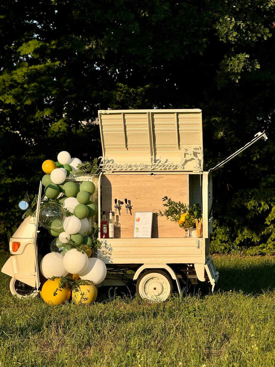  - Prosecco Van proseccovan